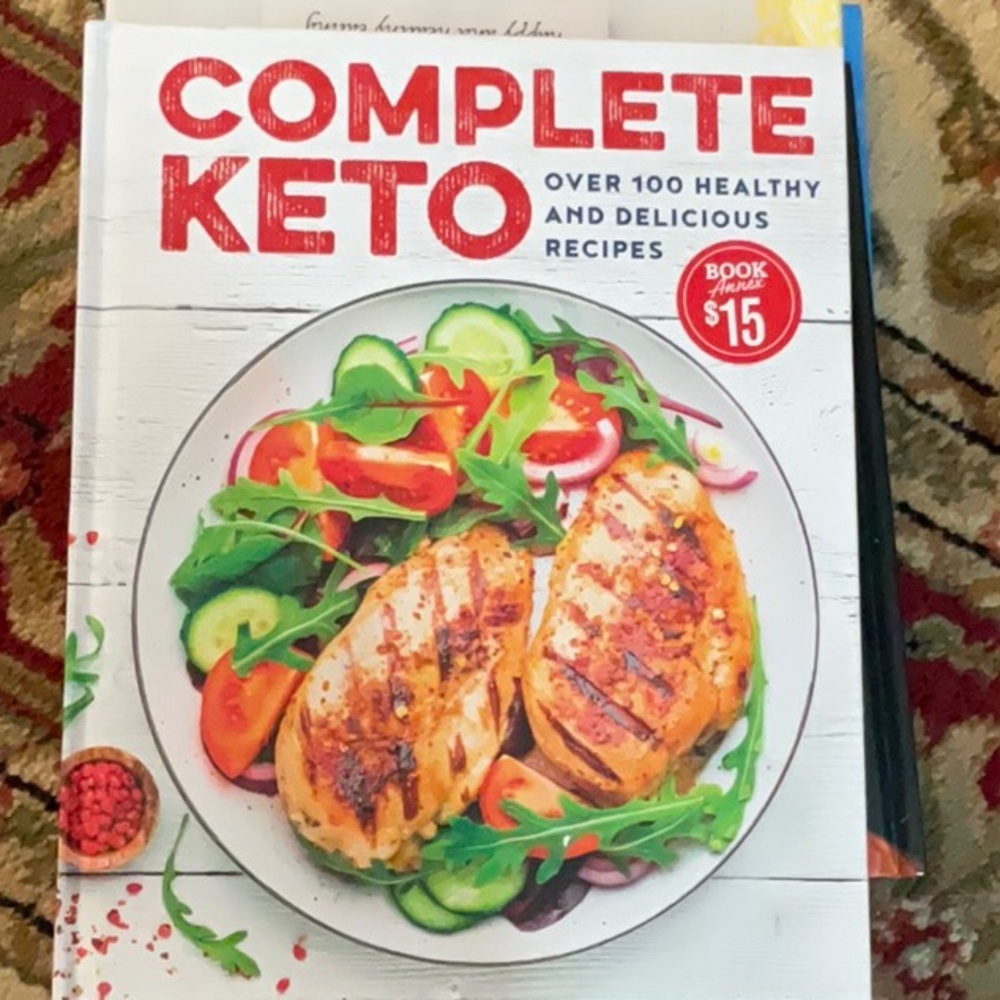 Brand new book Complete KETO